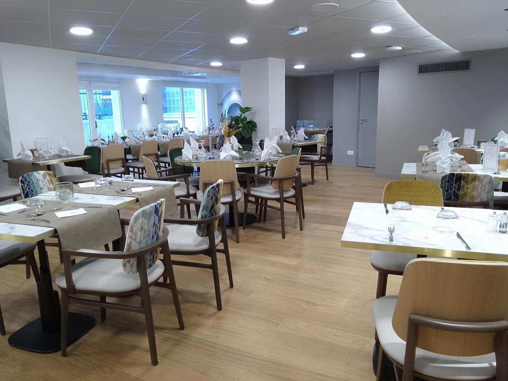 Aparthotel Domitys L'Ellipse Parigi Esterno foto