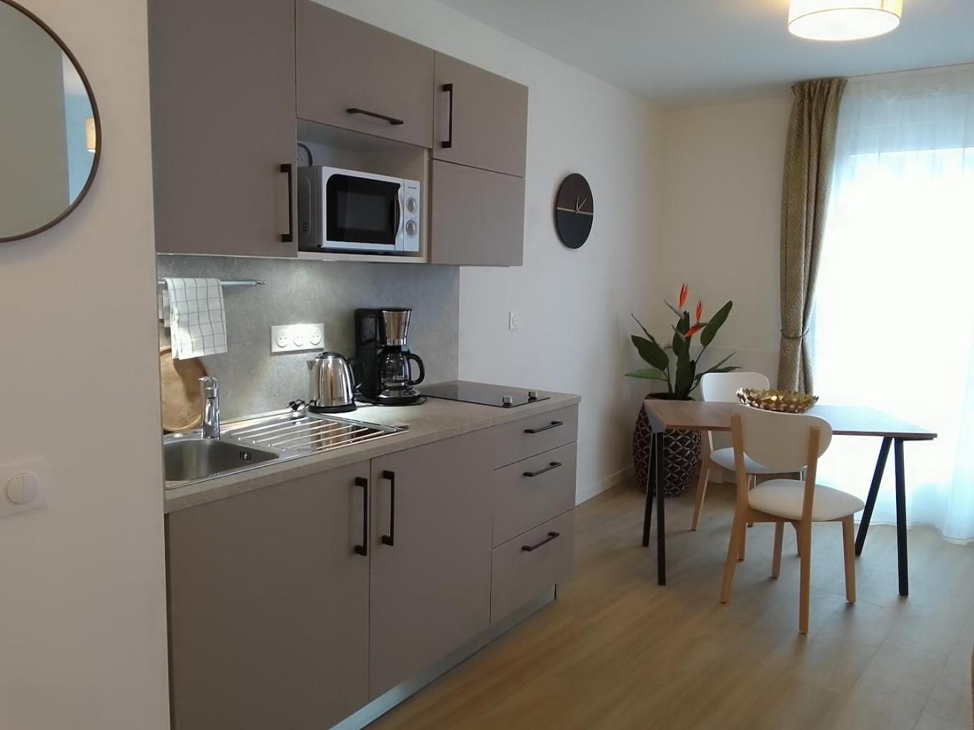 Aparthotel Domitys L'Ellipse Parigi Esterno foto