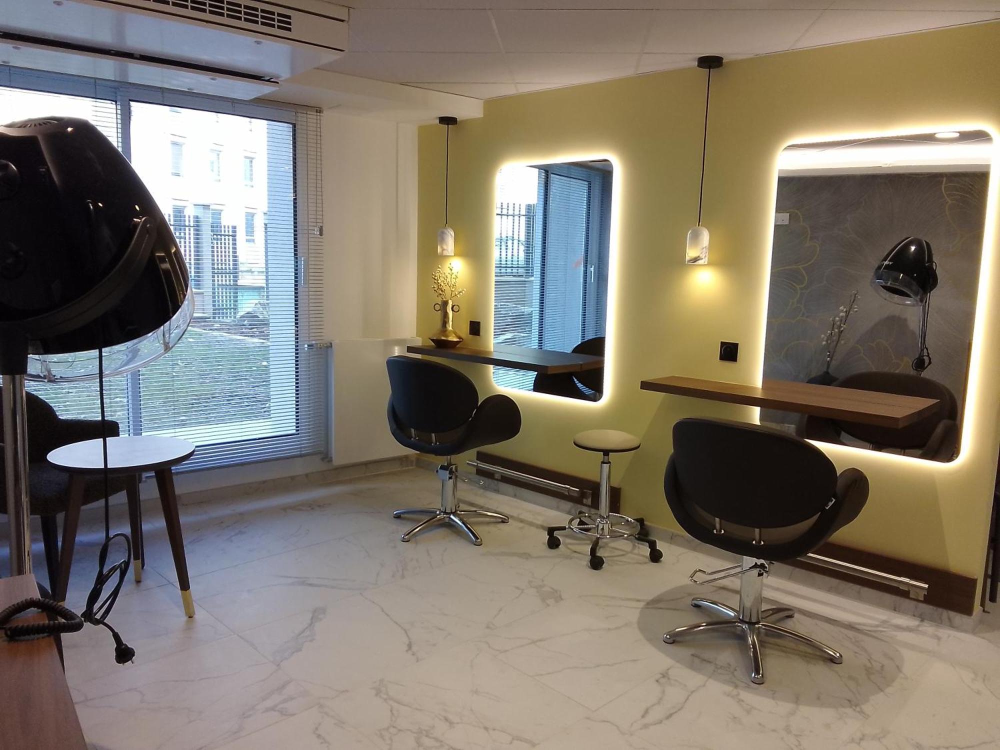 Aparthotel Domitys L'Ellipse Parigi Esterno foto